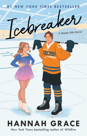 Buchcover von Icebreaker, einem Romance-Roman von Hannah Grace. Ein Icehockey-Spieler und eine junge Eiskunstläuferin schauen sich flirty in die Augen, im Hintergrund eine in sanften Pastellfarben gezeichnete College-Eishalle.